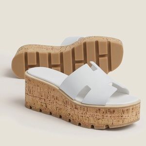 Hermès Blanc Eze 30 Sandals